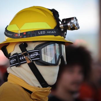 Governo de SP vai contratar brigadistas para ampliar combate a incêndios florestais